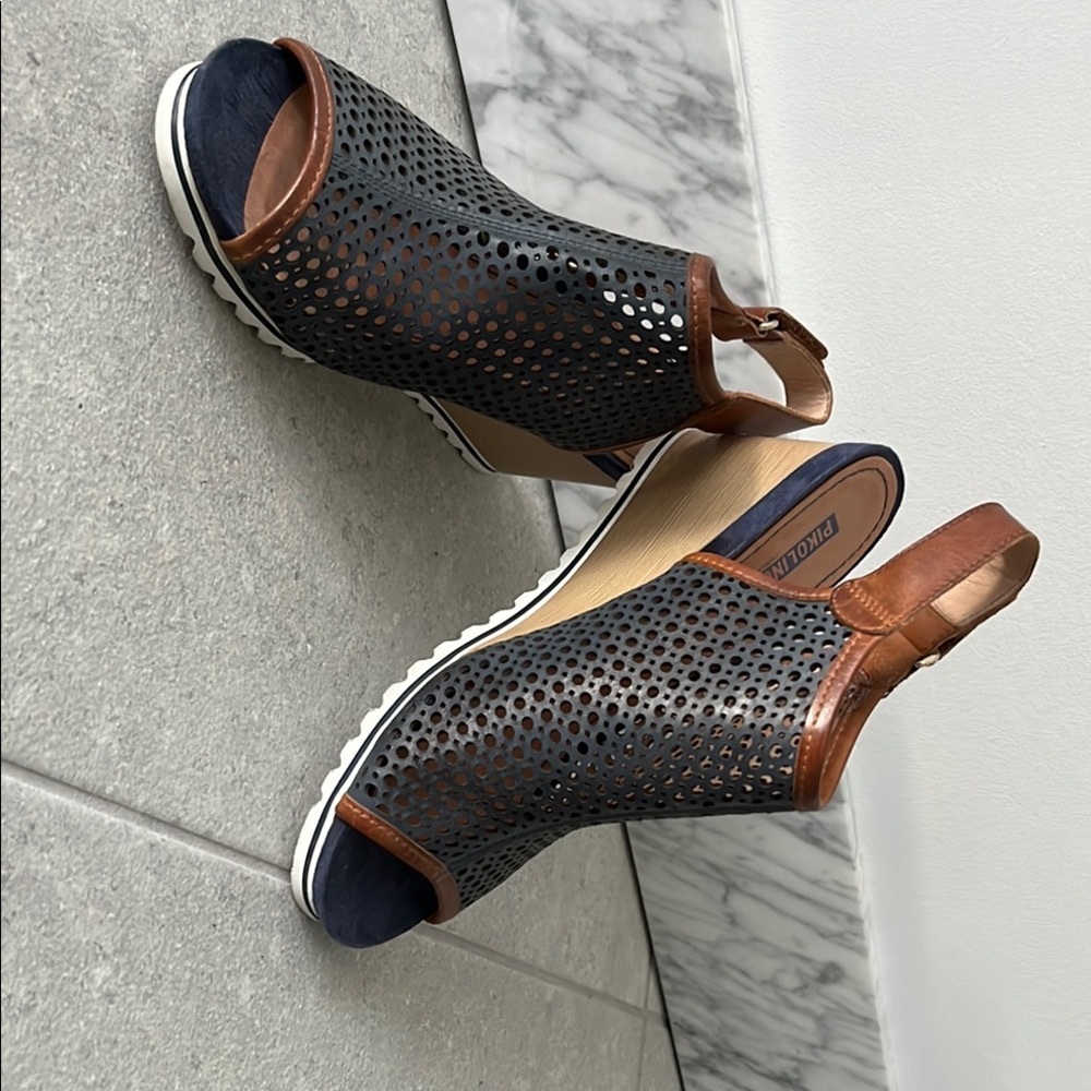 PIKOLINOS Navy and Brown Wedge Sandals